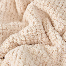 Load image into Gallery viewer, PuTwo素色易干浴巾 70*140cm